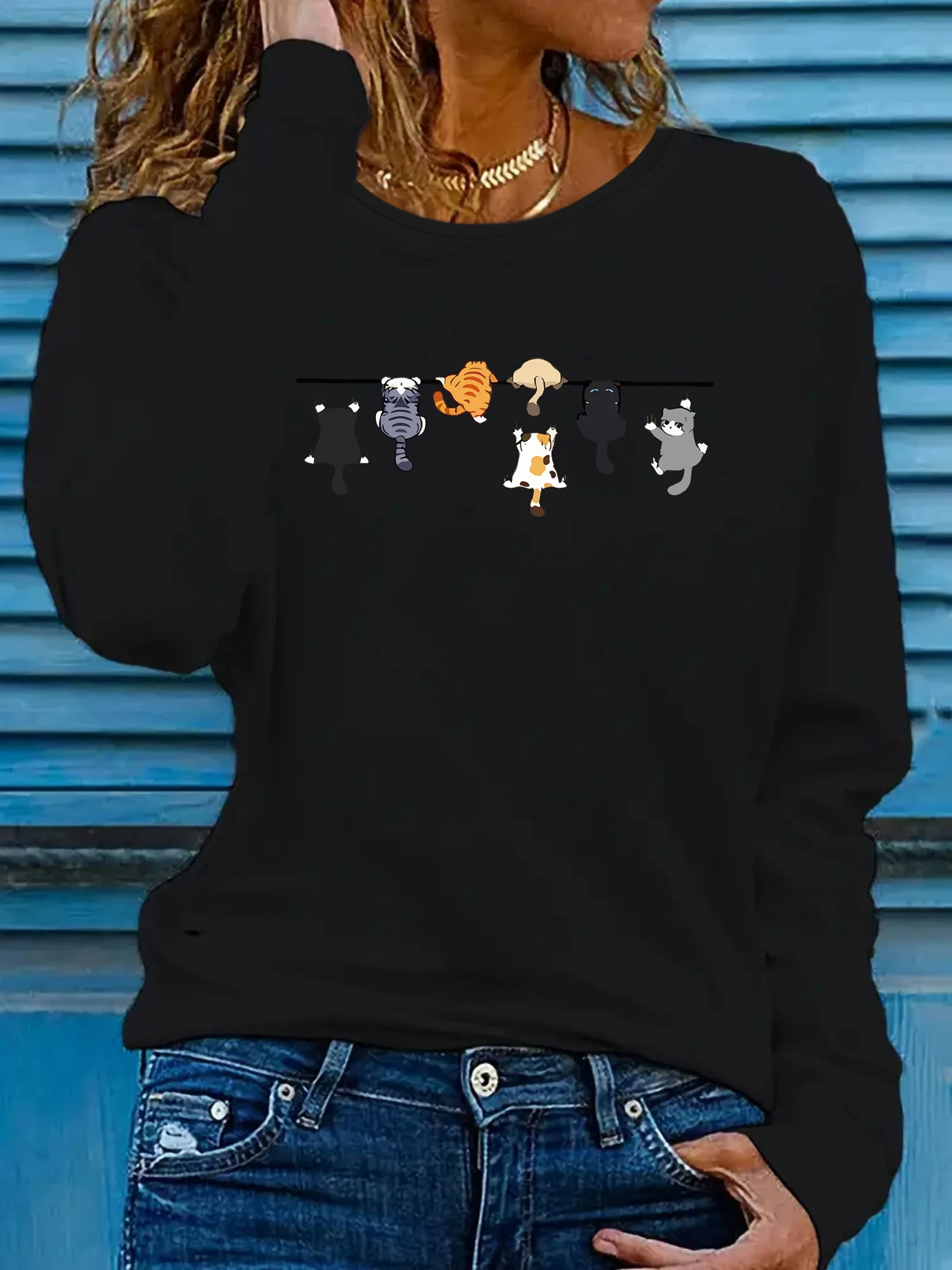 

Women's long-sleeved T-shirt - Cute expression cat pattern - Stretch polyester blend daily casual resort top