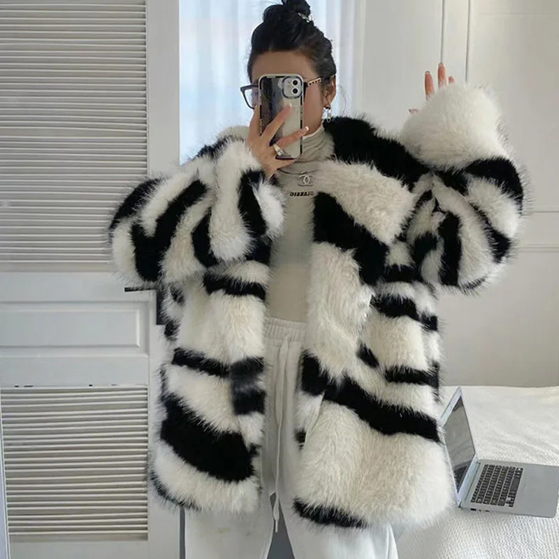 

New Autumn and Winter Faux Fox Fur Coat Women's Zebra Pattern Faux Fur Coat Thickened Warm Plush Coat