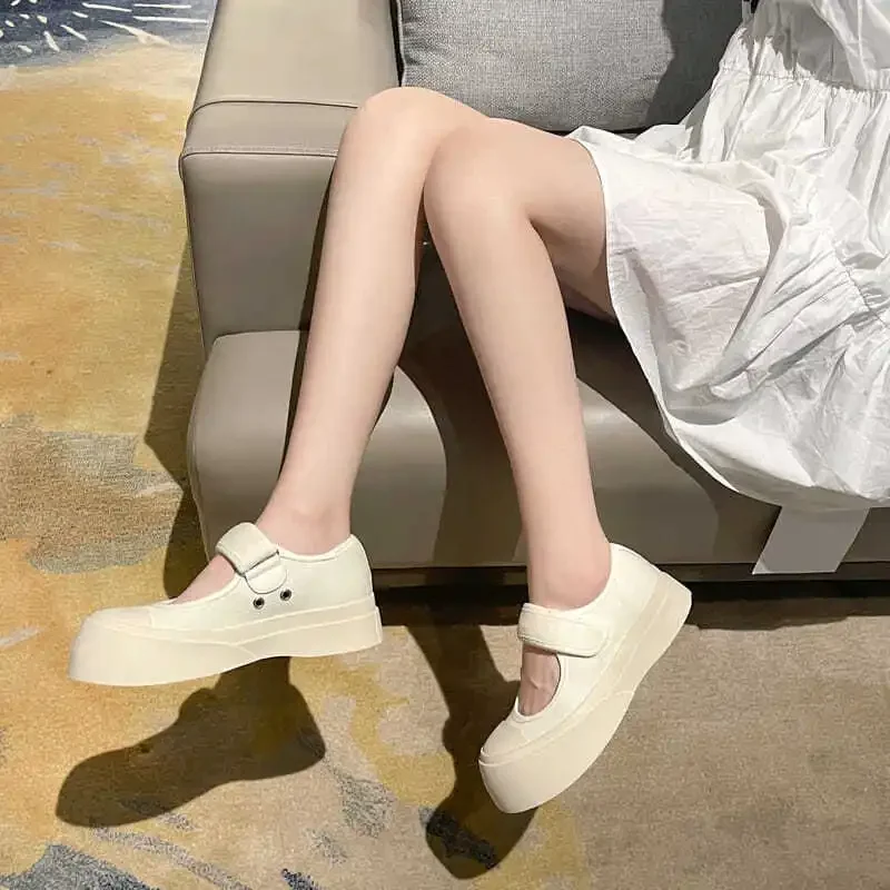 French Mary Jane women shoes 2022new ugly cute retro big head small white canvas thick bottom all-match single shoe mujer