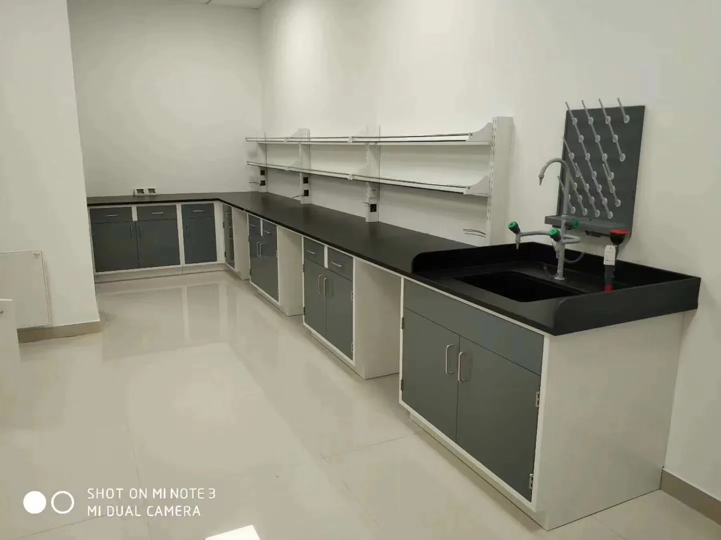 Laboratory Furniture Accessories Side Bench PP Pegboard Dry Rack Drip Rack 5