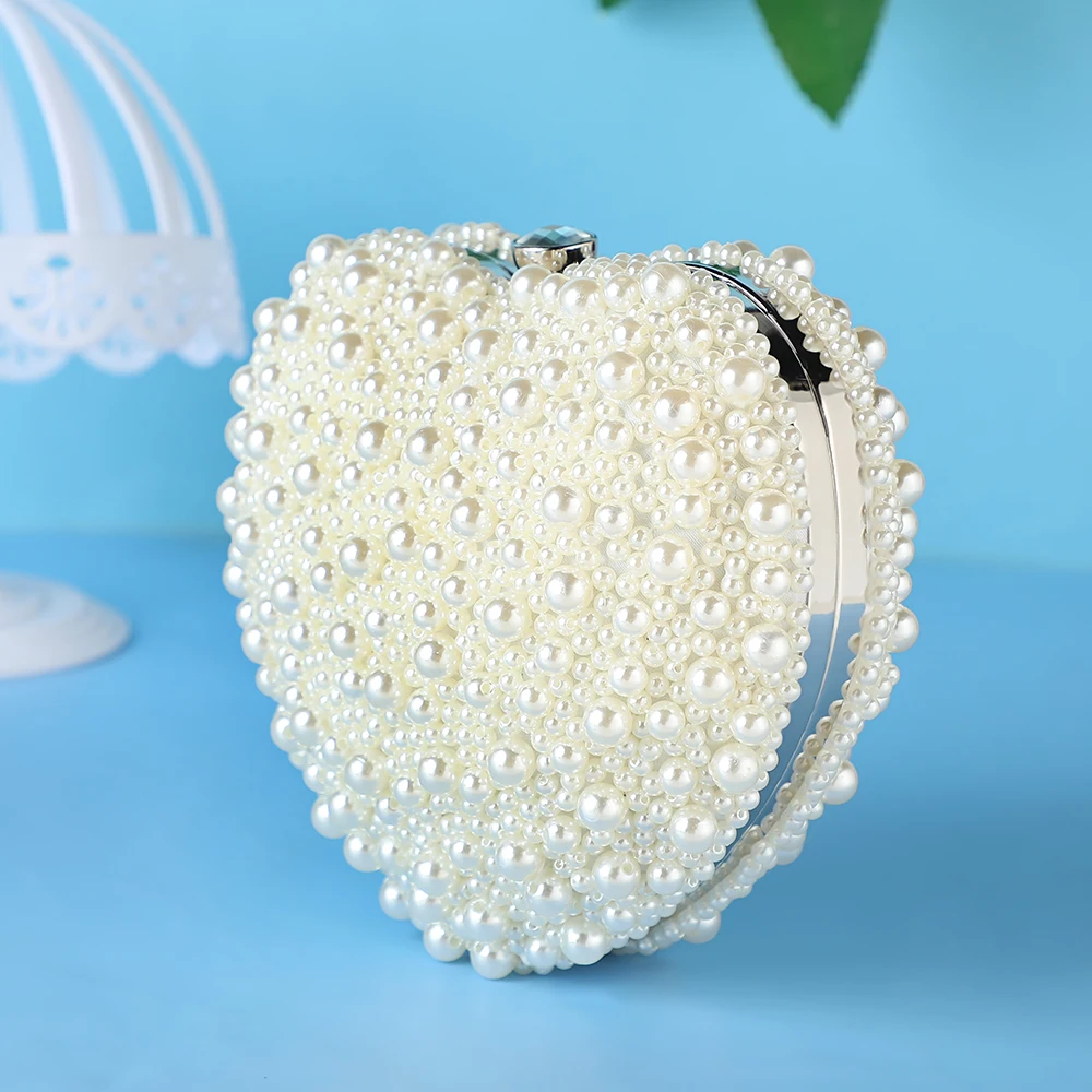 New Luxury Heart-shaped Pearl Evening Bag Clutch Bridesmaid Bag Bead Embroidery Chain Banquet Bag Luxury Bling Crossbody bag