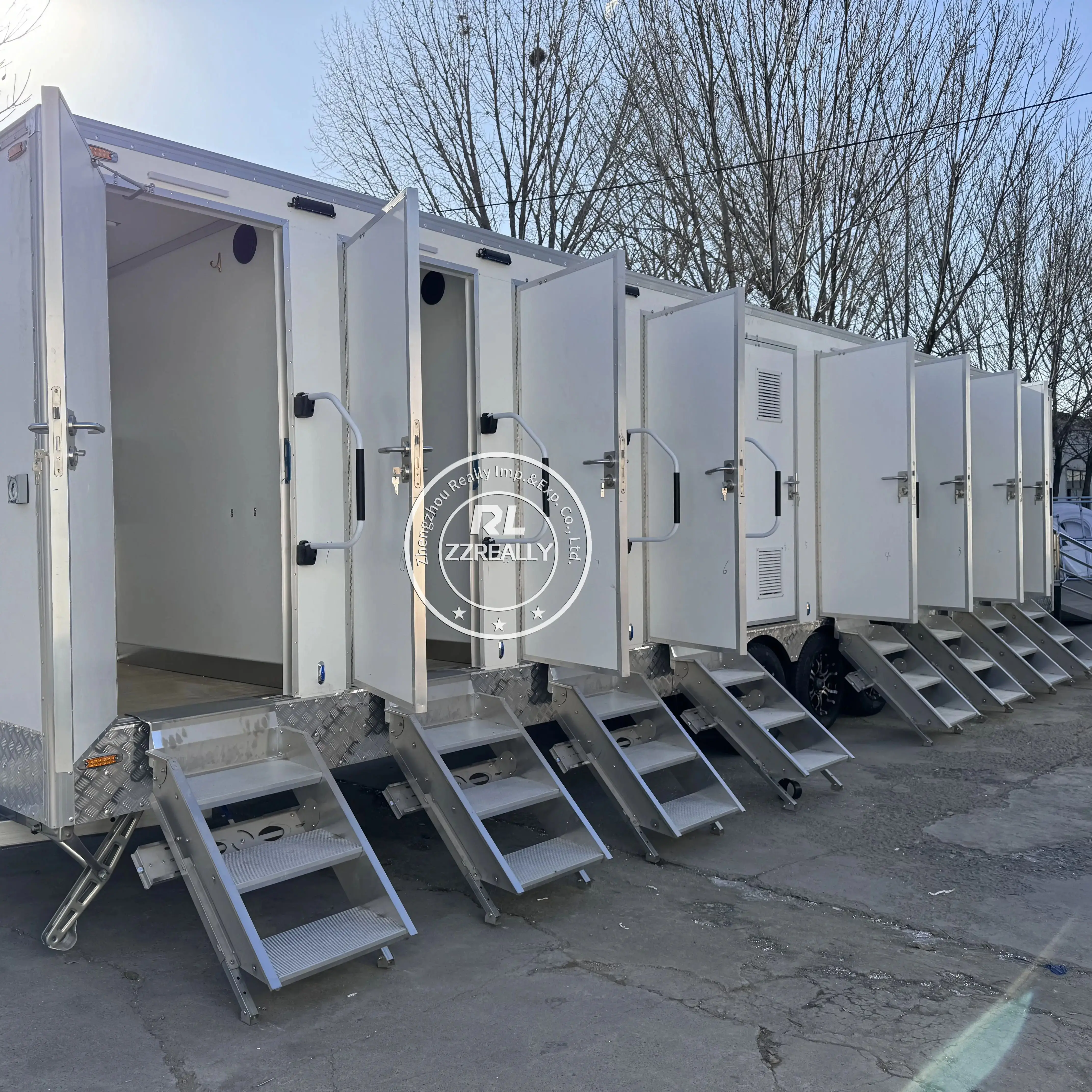 Trailer Toilet Mewah Toilet Umum Bergerak Kamar Mandi Portabel Khusus Kamar Mandi Berkemah Di Luar Ruangan