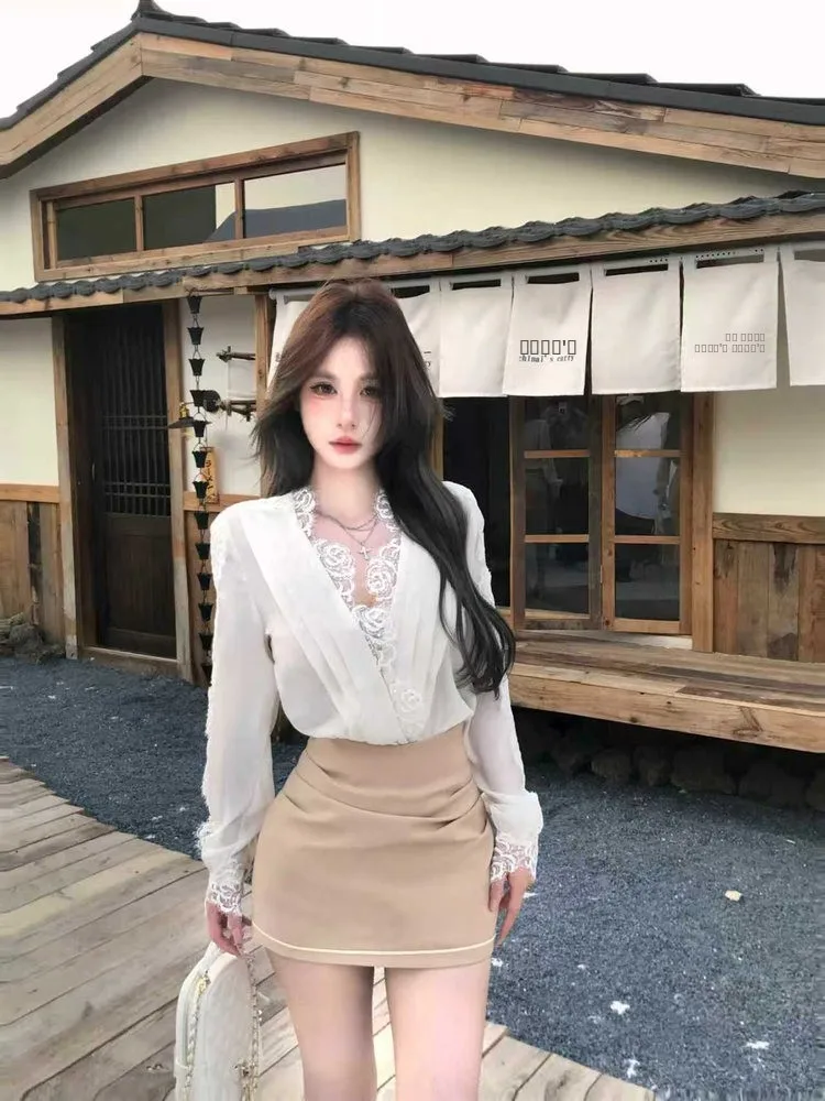 

Mejiu Pure Desire Lace V-ne Long Sve Women's Autumn Chiffon Top Girl's Faion Waist-cinching Hollow-out Polyester