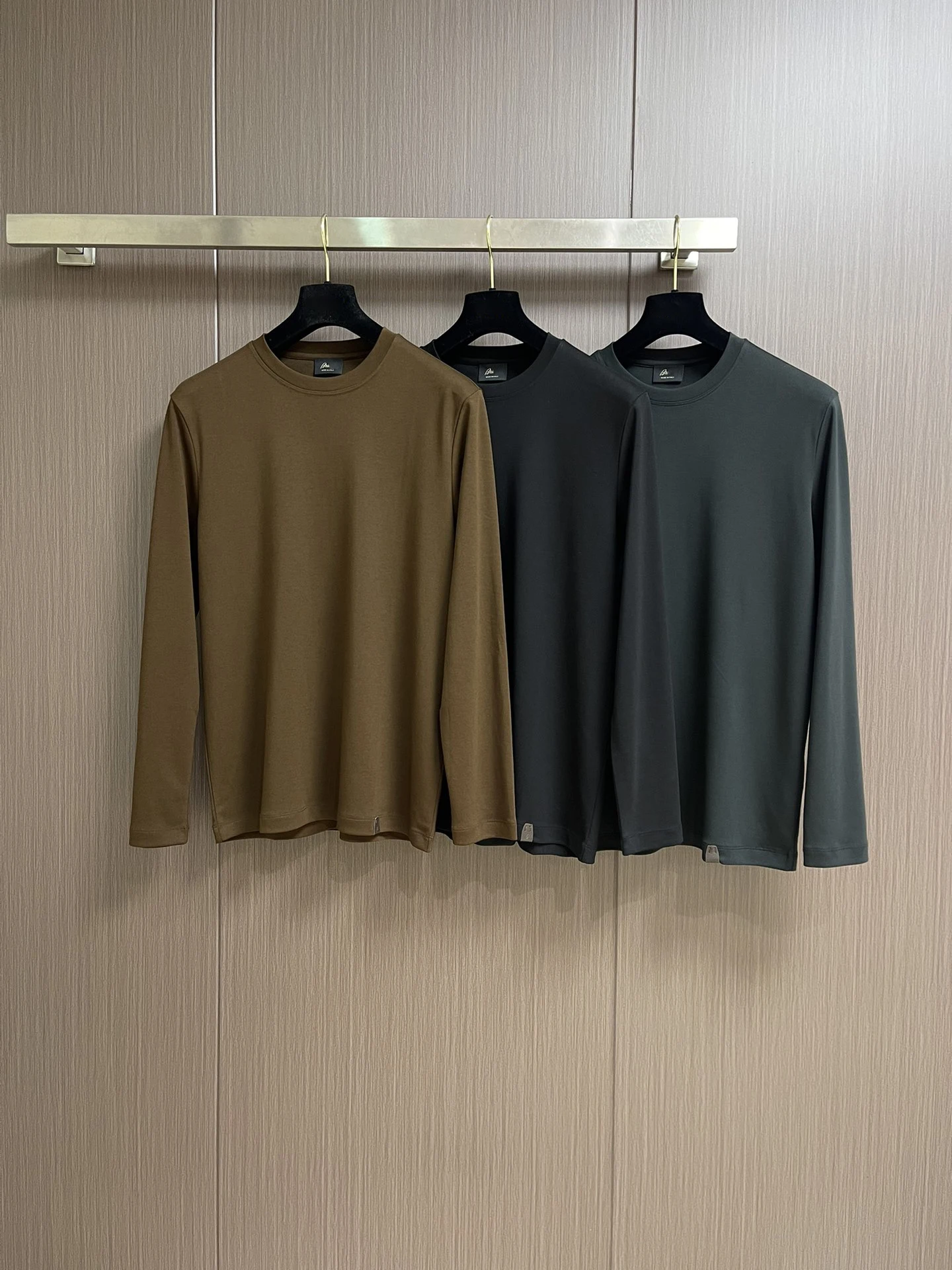 BLLIYOSS NEW Men Silk Cotton High-quality ventilate Casual Long Sleeve T-Shirt Solid color versatile Old Money Autumn Essential