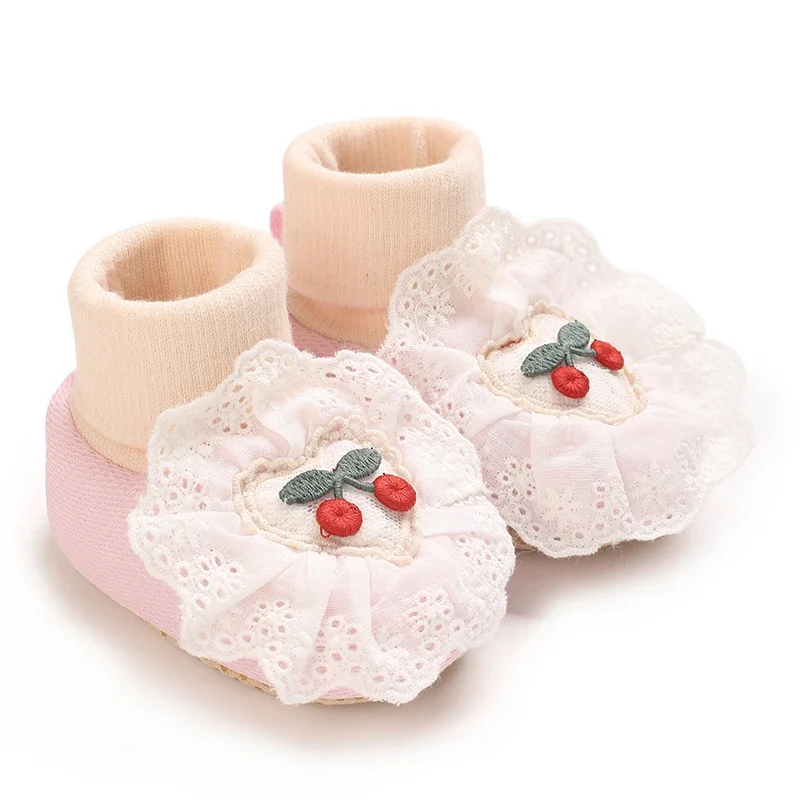 Мягкие зимние нескользящие носки для маленьких девочек 0-18 месяцев, зимняя теплая обувь вишневого цвета, однотонная модная детская обувь для первых ходунков для малышей
