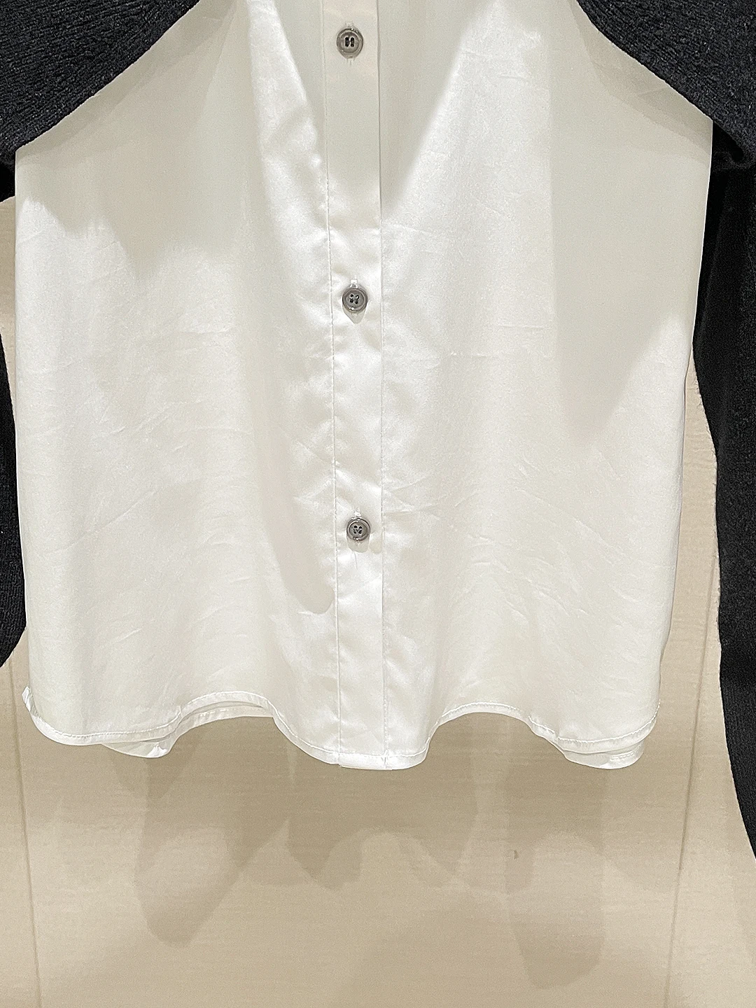   ชุดเซ็ตสองชิ้น เสื้อกั๊กถักแบบลำลอง คอปก รุ่น Unique Casual สำหรับฤดูใบไม้ผลิ 2026 สไตล์ Ele Commute ความนุ่มปานกลาง แขนยาว