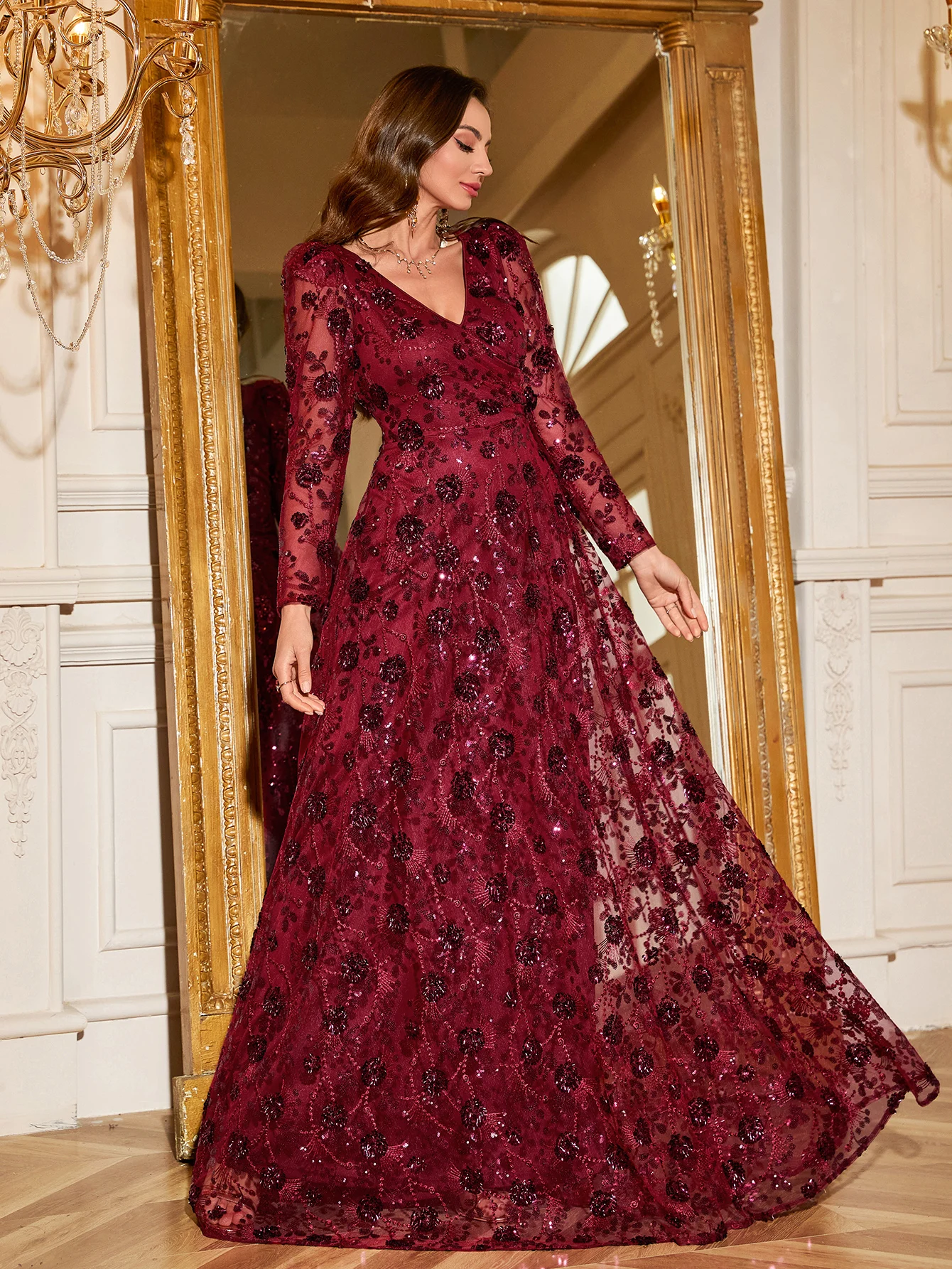 فستان سهرة نسائي من UNITHORSE برقبة على شكل حرف V وأكمام طويلة ومزين بالترتر