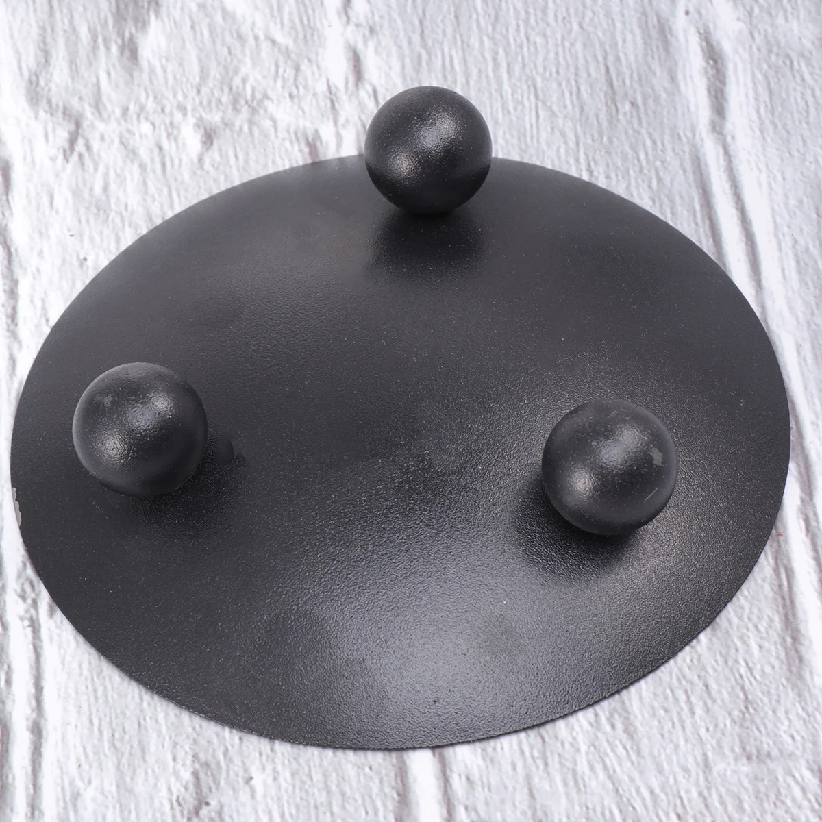 

1Pcs Iron Candlestick Tray Creative Holder Romantic Wedding Party Table Decor Indoor Outdoor Candlestick Prop