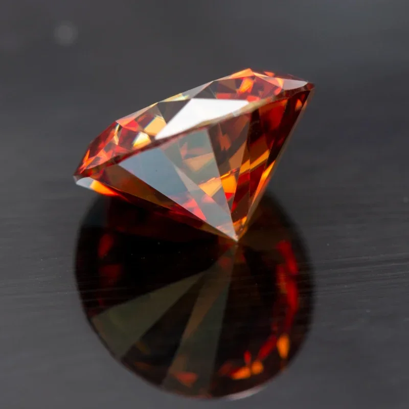 Moissanite Garnet merah berwarna bulat potong Lab tumbuh berlian VVS1 lulus penguji berlian untuk membuat perhiasan dengan sertifikat GRA