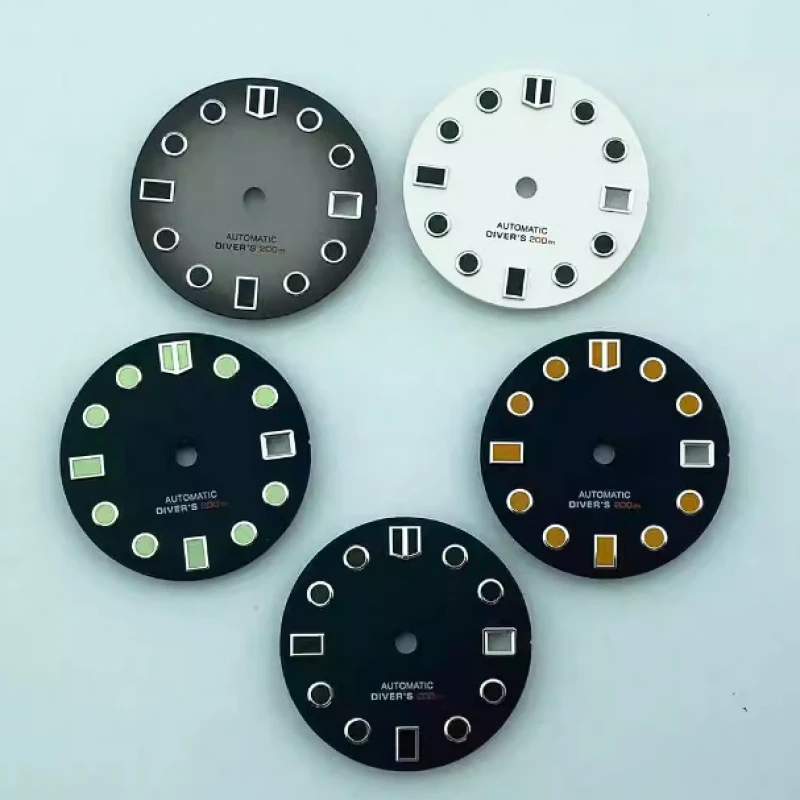 

28.5mm Watch Accessories Dial Green Luminous With Date Window Green Luminous High-Quality Watch Modification Accessories NH35/36