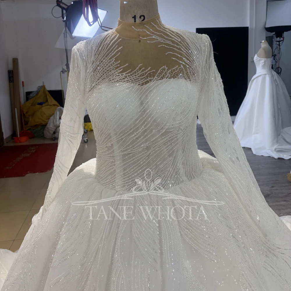 

Luxury High Long Sleeve Wedding Dress Sequins Classic Bridal Gown Customizable Elegant White Gown For Brides