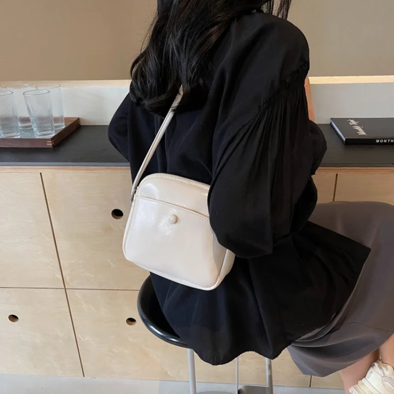 

Luxury Brand Women's Crossbody Bag Leather Messenger, Shoulder Carry Famous Designer Handbag Elegant