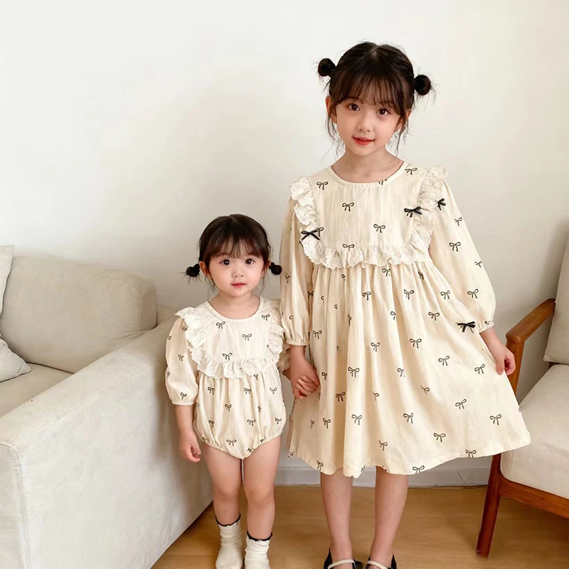 2025 Neues Herbst-Schwesterkleid für 0-6 Jahre, Mädchen-Partykleid mit Spitze, Zwillings-Baumwollkleid mit Schleife, Langarm-Strampler für Babymädchen, Prinzessinnenkleider für Kinder