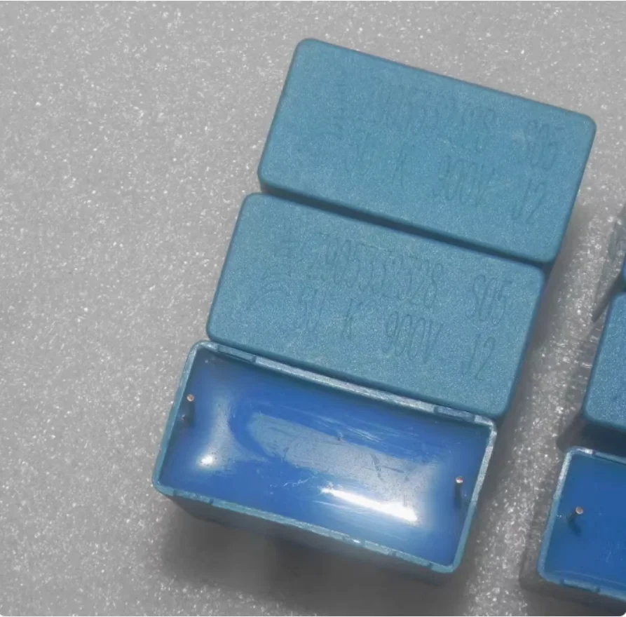

5PCS/LOT Copper pin EPCOS 5uf 900v 5uf 5uk 505k vertical film capacitor 31*15*29mm