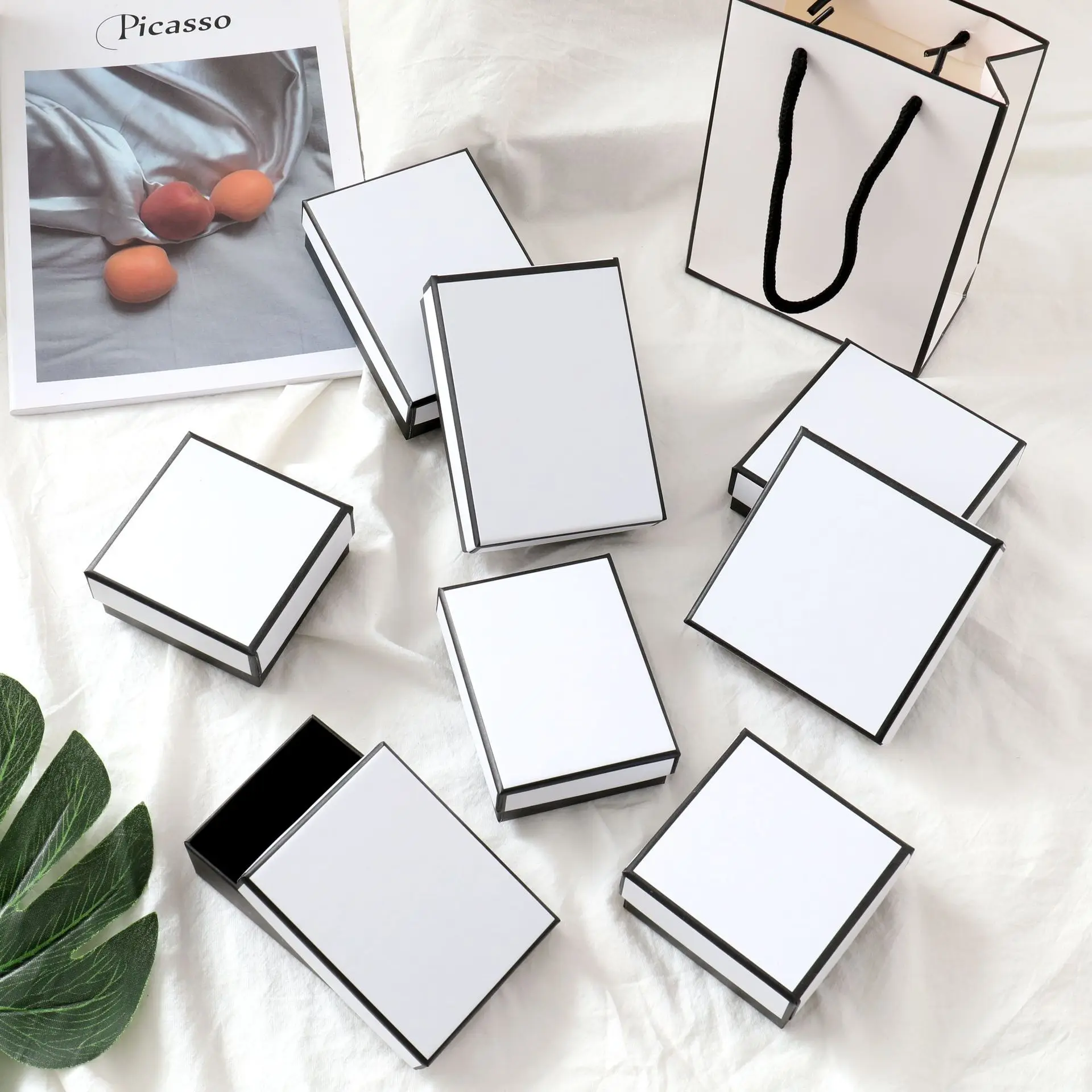 12pcs/ lot Simple Box Earnail Rings Earrings Bracelet Necklace Gray Black Paper Jewellry Display Case Jewelry Organizer Boxes