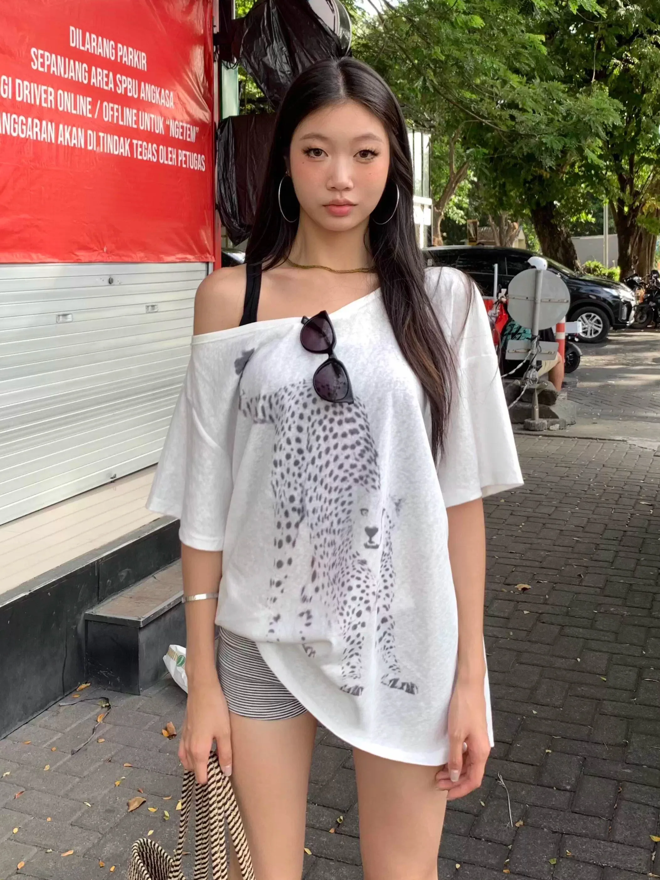 

Casual Loose oulder T-irt Women's Summer Cotton Sweat-ng UV Protection Printed Snowflake Cotton ort Sve Top