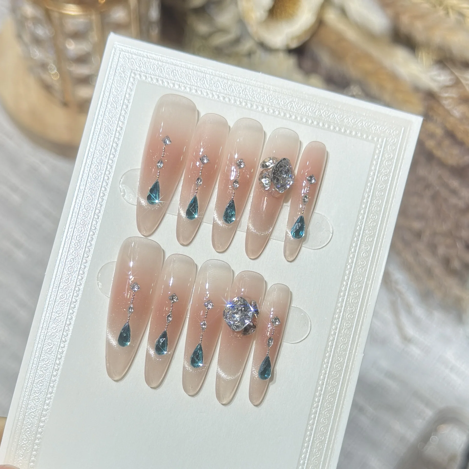 10pcs Handmade Long Stiletto Press On Nails Pink Gradient Blue Rhinestone Design Gentle Fake Nails Wearable Nails Art Tips Girls