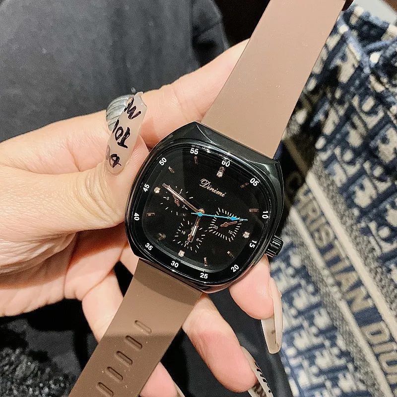 

Fashion women's watch women's large dial square rubber strap gender-neutral watch