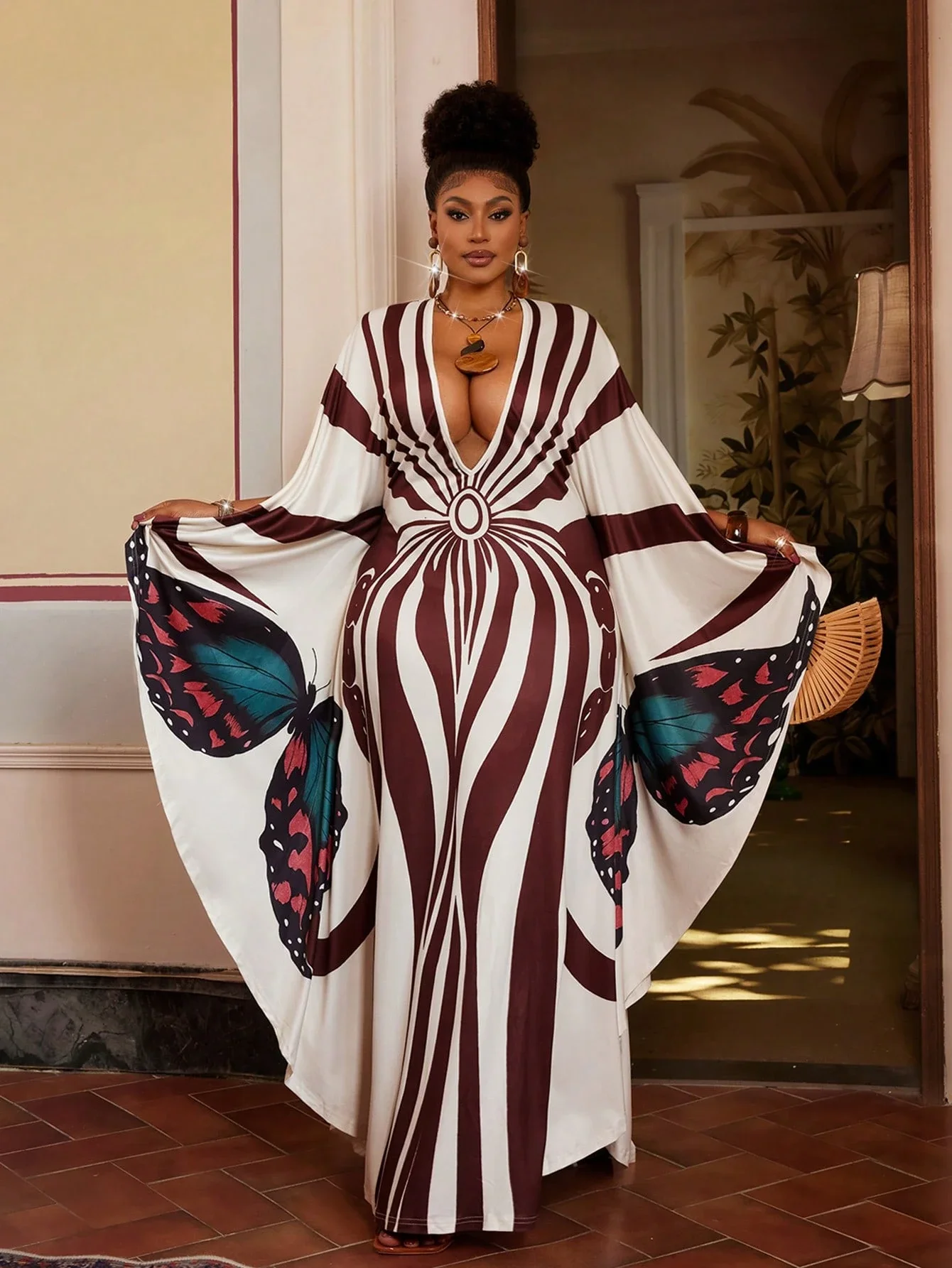 

Plus Size Vintage Waist Cinched Greek Goddess Maxi Dress