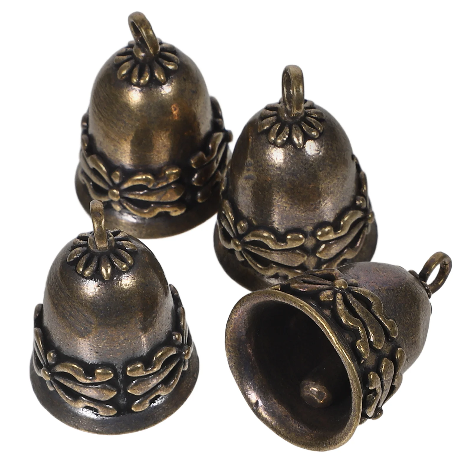 

4pcs Vintage Brass Bells Retro Bell Pendant DIY Craft Hanging Charms Ornament Golden Tone Gifts Party Supplies