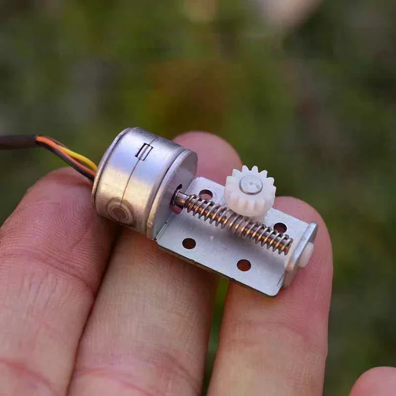 1pc Stepping Motor Linear Screw Shaft Rod Block 13 Teeth Plastic Gear DIY Camera Monitor 15mm 2-phase 4-wire Stepper Motor