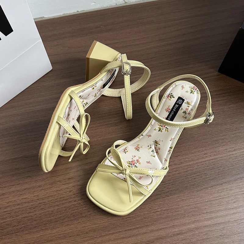 2026 New Summer Women's Single-Band Sandals French Style with Skirts, Bow, Open Toe, Popular Beach Roman Shoes