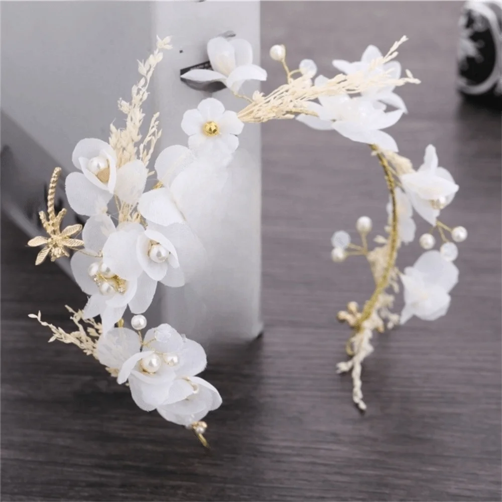 

Elegant White Bride Headdress Flower Pearl Photography Headband Korean Style Branch Wedding Hair Accessories Beach