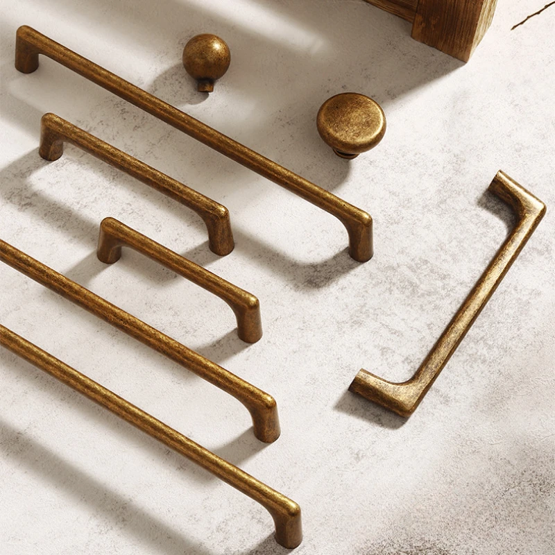 

Zinc Alloy Vintage Furniture Handles Bronze Handles for Cabinets and Drawers Dresser Wardrobes Bookcase Shoe Cabinets Pulls