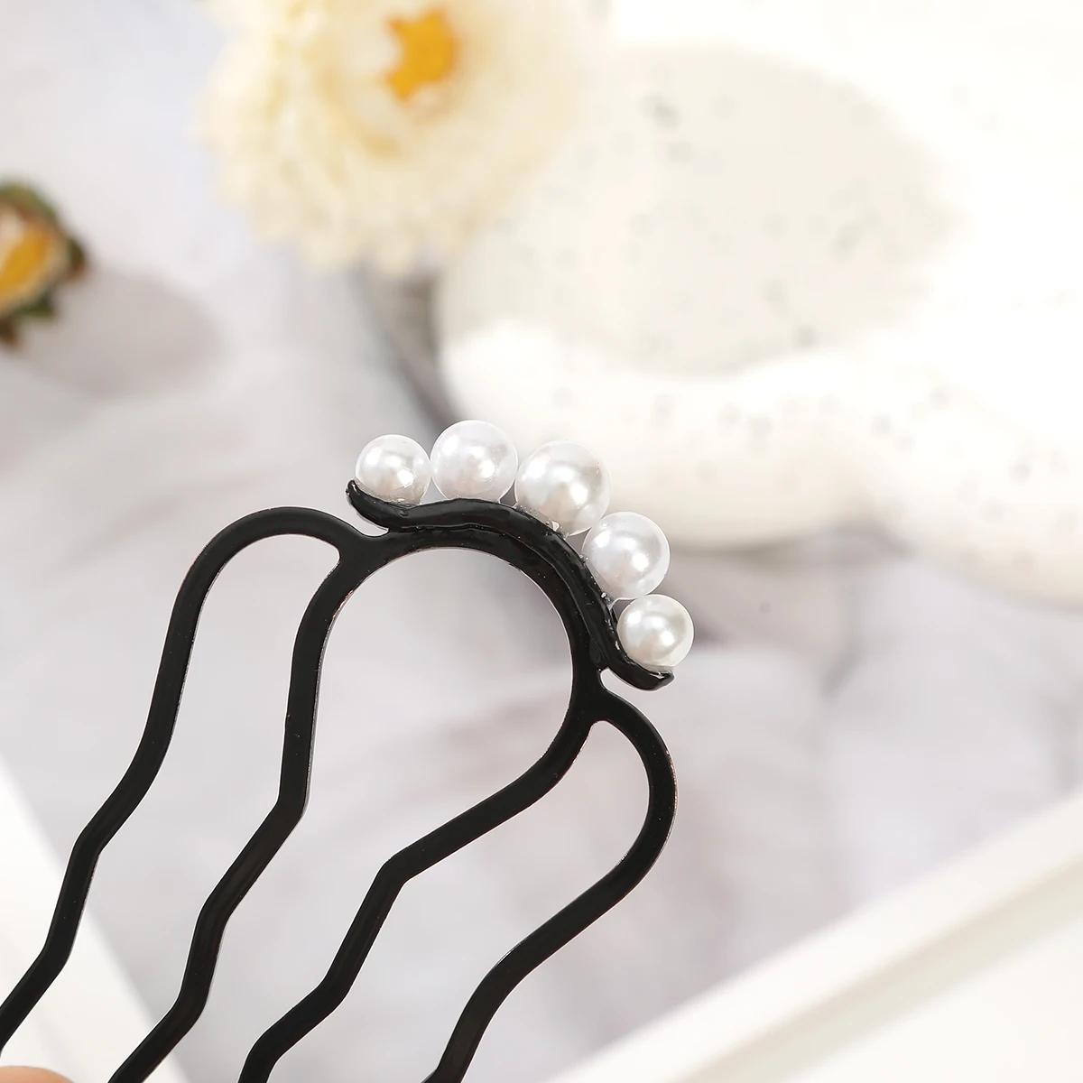 AWAYTR Alloy Pearl Hair Stick Pin Vintage Hair Accessories Hairband Hairpins Women Flower Hairclips Fashion Combs