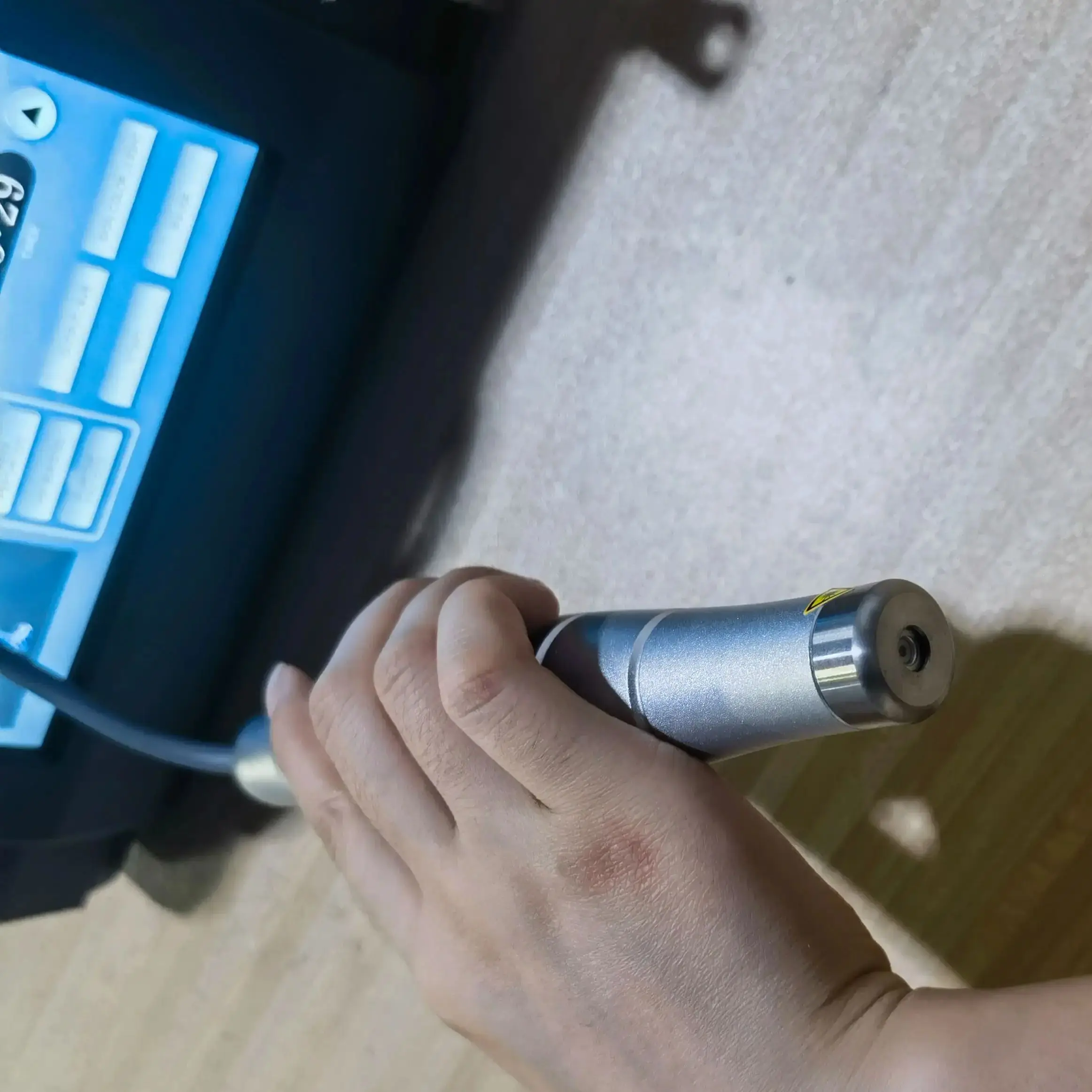 

HLKGO Veterinary Phototherapy Laser Class 4 650nm*11+808nm*5 Diodes for Acute/Chronic Conditions in Dogs & Cats