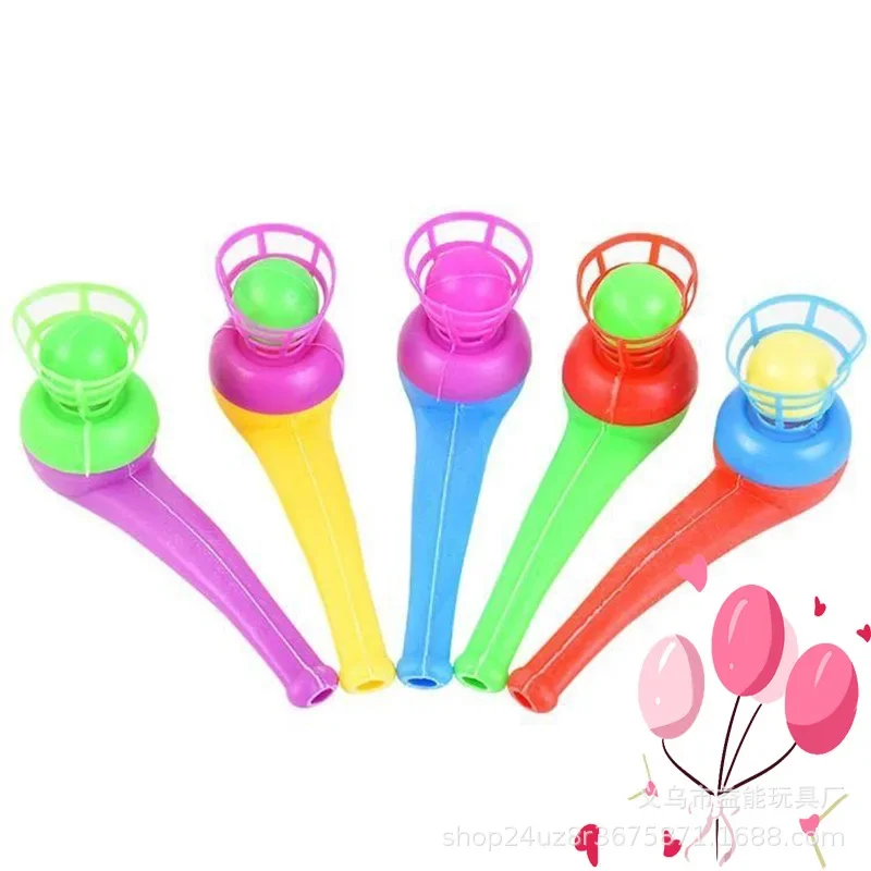 10 ชิ้น/เซ็ต Blow PIPE & Balls เด็กเป่าเป่าของเล่นเด็กกีฬาเกมของขวัญท่อพลาสติกลูกบอลของเล่นสําหรับหญิงสีสุ่ม ﻿