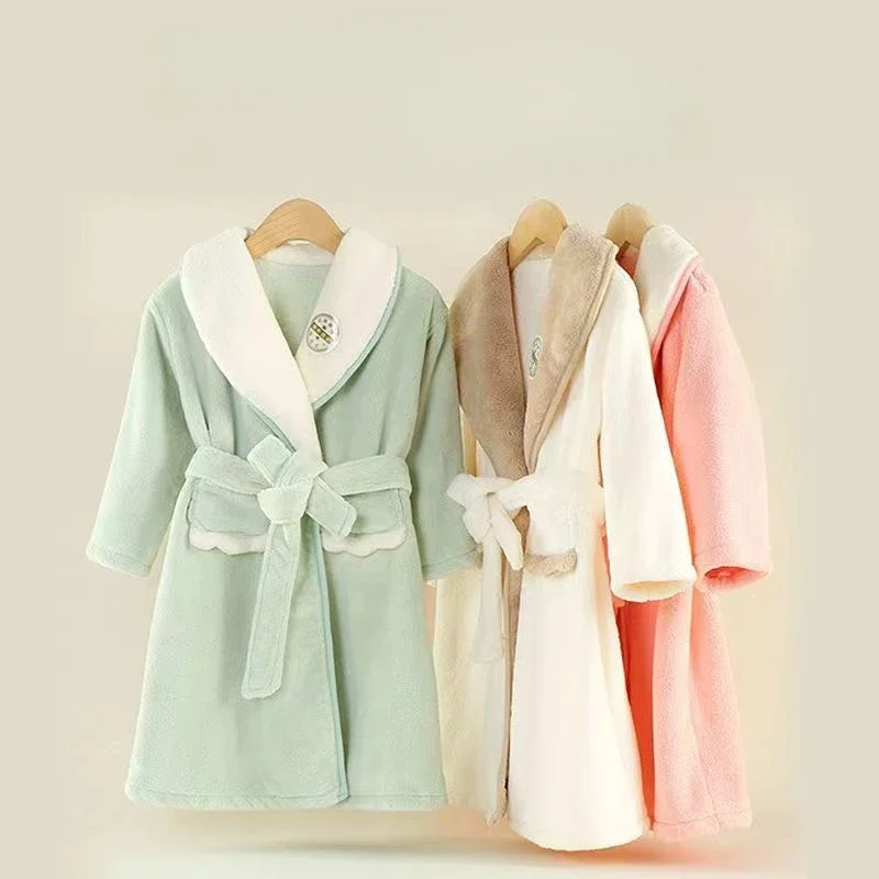 Children's Sleeping Robe, Autumn and Winter Quick Drying Medium-sized Children's Warm Bathrobe, Integrated Bath Towel