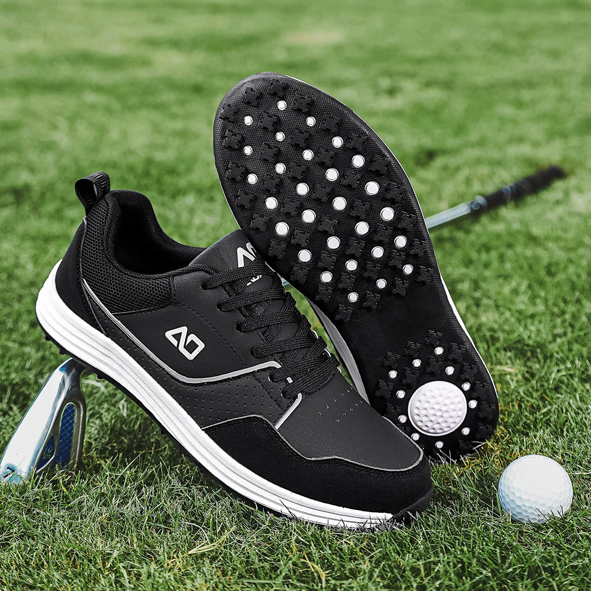 Men's Fashion Leather Golf Shoes, Black & White Color Matching, Non-slip Sole Design, Outdoor Training Casual Sports Sneakers