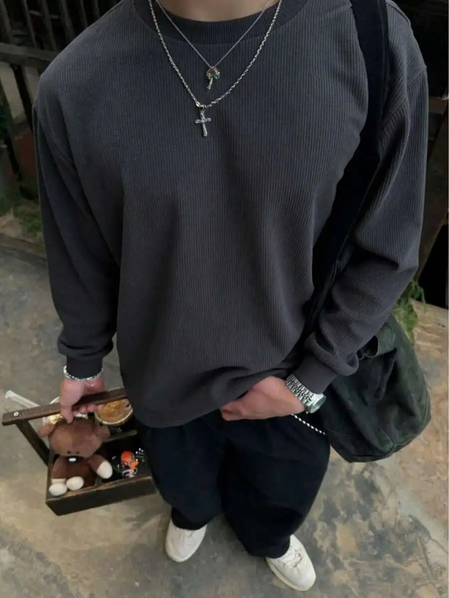 

Men's Corduroy Crewneck Sweatshirt Spring/Autumn Solid Color Casual Versatile Long-Sleeve Pullover Sports Shirt Comfortable Fabric Round Neck