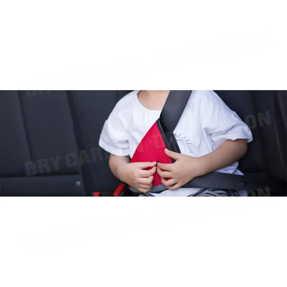 Universal Car Safe Fit Seat Belt Sturdy Adjuster Car Safety Belt Adjust Device Triangle Baby Child Protection Baby Safety