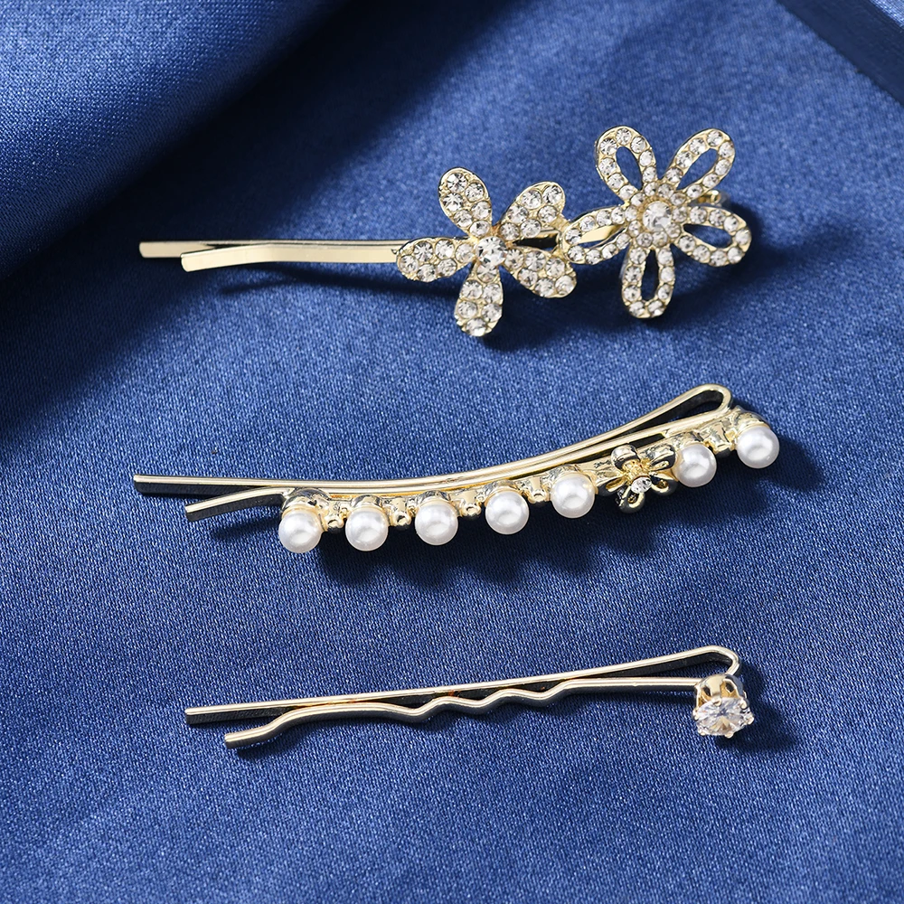 

Elegant rhinestone hair accessory set, with a sense of design, flower one-line hair clips, side hair clips, and hair accessories