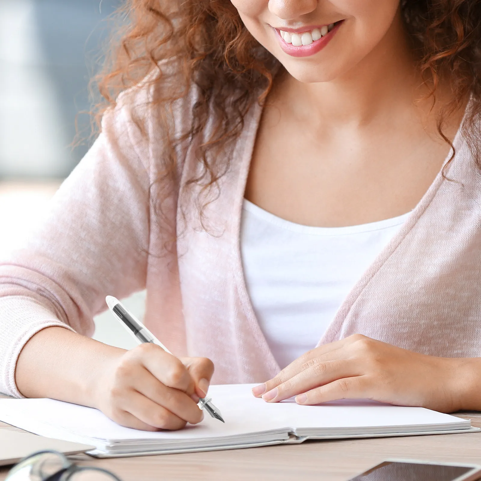 

Перьевая ручка с акриловым прозрачным корпусом, для плавного письма, с удобным захватом, для школы и офиса, портативная каллиграфическая ручка