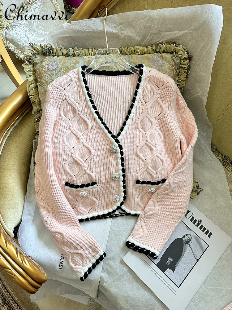 

Spring 2024 New Fashion Short Retro Twist Heavy Industry Beads Knitted Cardigan Short Skirt Temperament Ladies Two-Piece Set