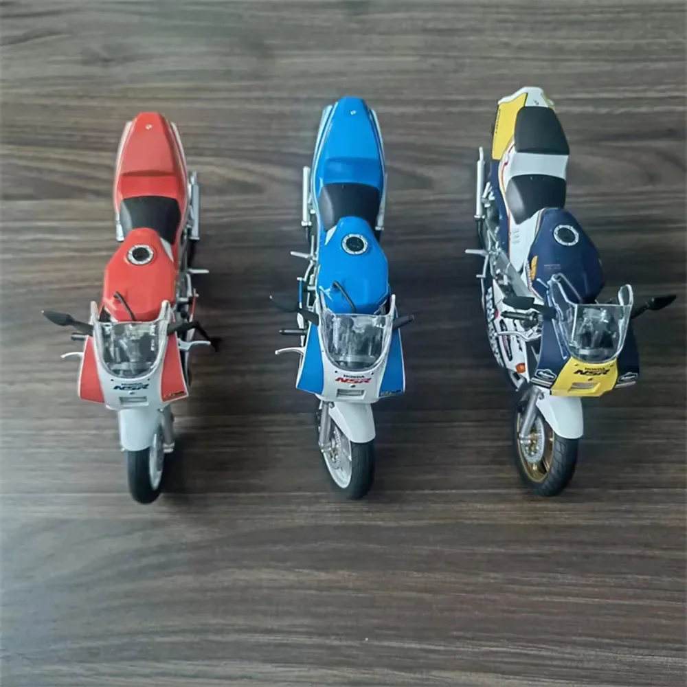 Honda NSR 250R MC18 Motorcycle 1:12scale Alloy Static Motorbike