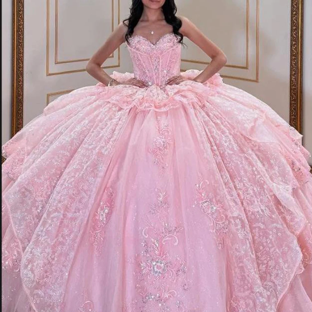 Customized Pink Ball Gown Quinceanera Dresses Lace Tiered Princess Sweet 15 Prom Gown Sweetheart Layered Vestidos De 15 Años