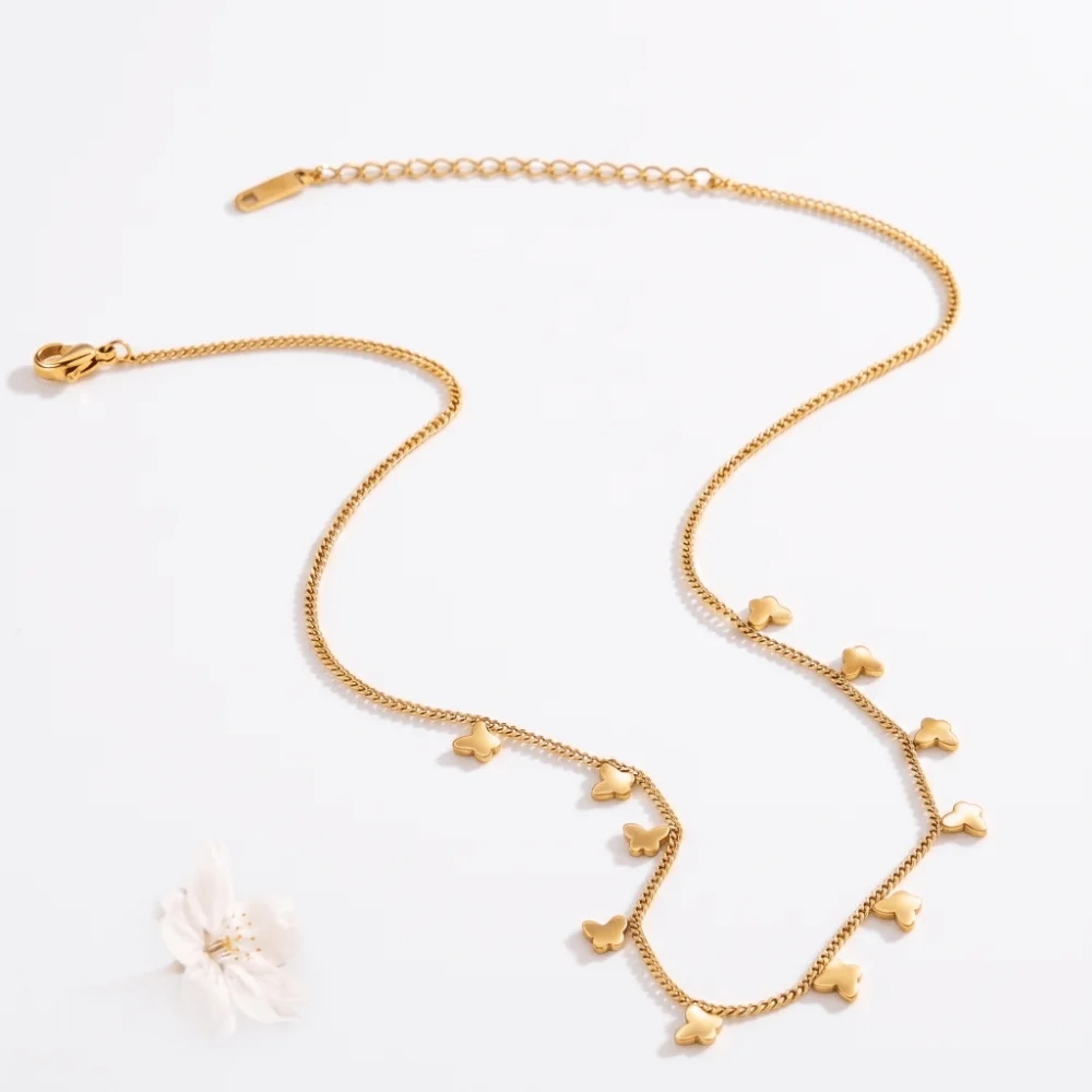 Titanium Steel Butterfly Pendant Necklace 18K Gold Plated Simple Design Choker Necklace Butterfly Charm Heart Pendant