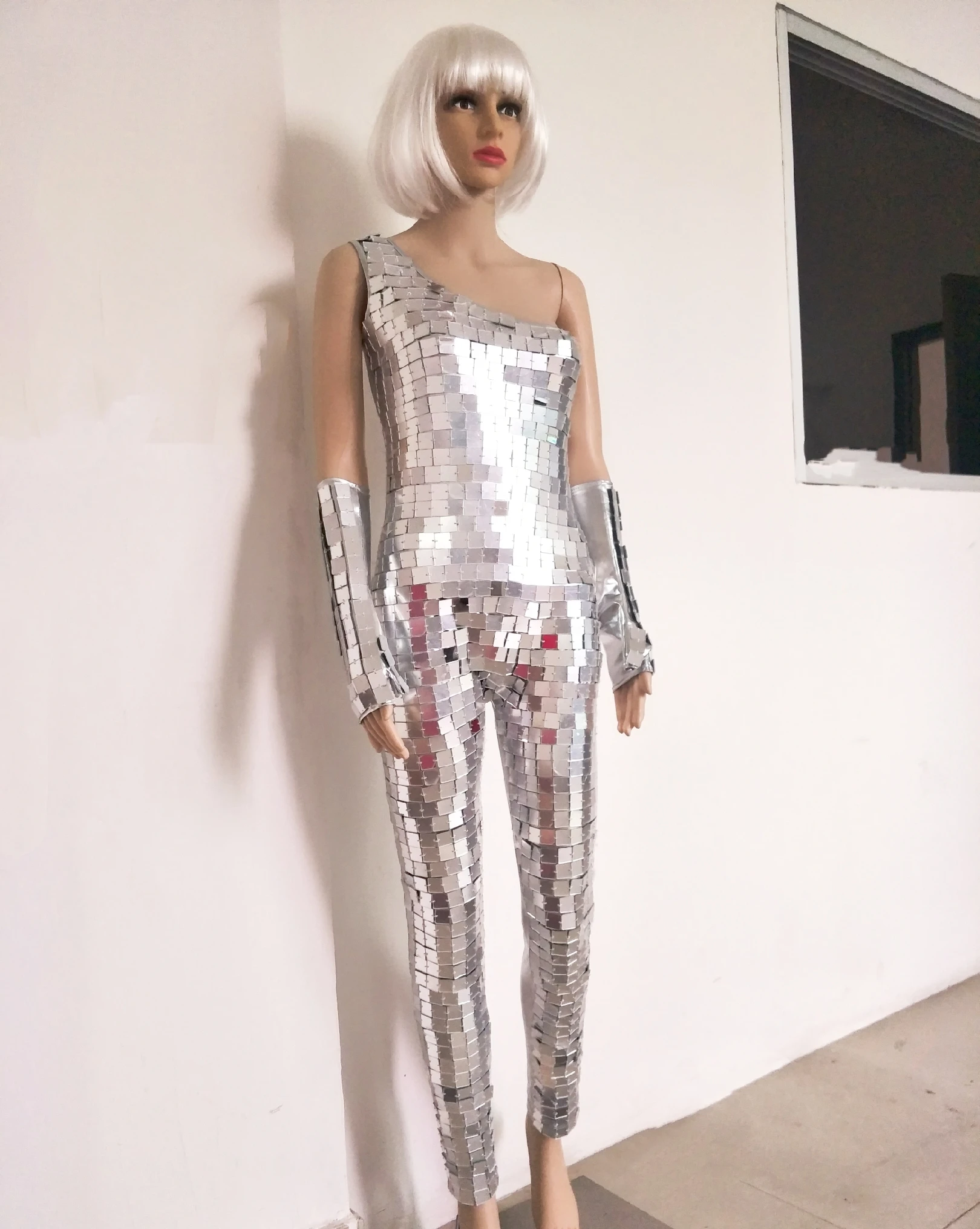 

New Silver Lens Jumpsuit DJ Night Bar DS Domineering Female Singer Stage Performance Clothing Slanted Shoulder Mirror Costume