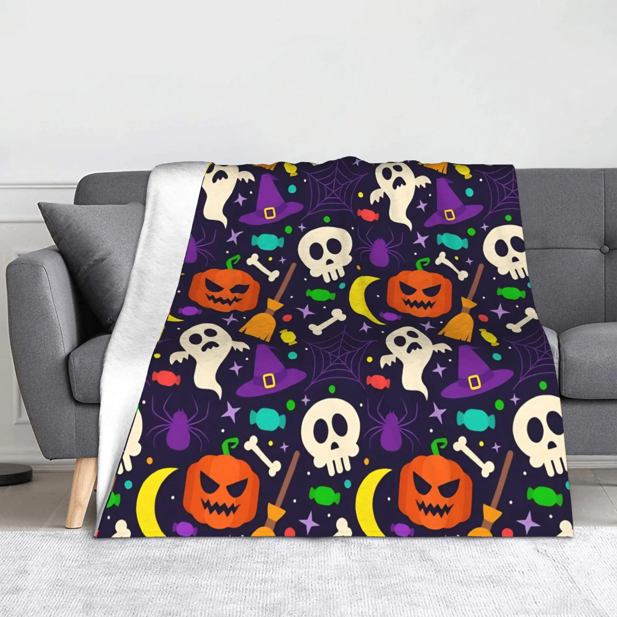Halloween Fleece Throw Blankets Ghost Skull Bats Blankets for Sofa Office Warm Bedroom Quilt