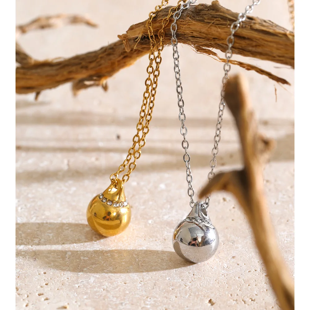 Yhpup 2026 Stainless Steel Zircon Metal Pendant Necklace Stain Less Popular Personalized Modern Jewelry Accessories