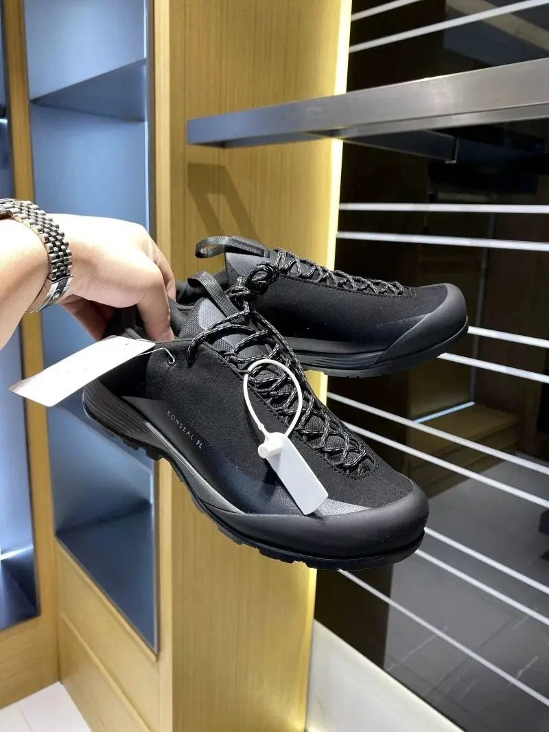 Hiking Outdoor Shoes Comfortable Non-slip Fishing Shoes Designer Sneakers Mens Climbing Shoes Top Quality