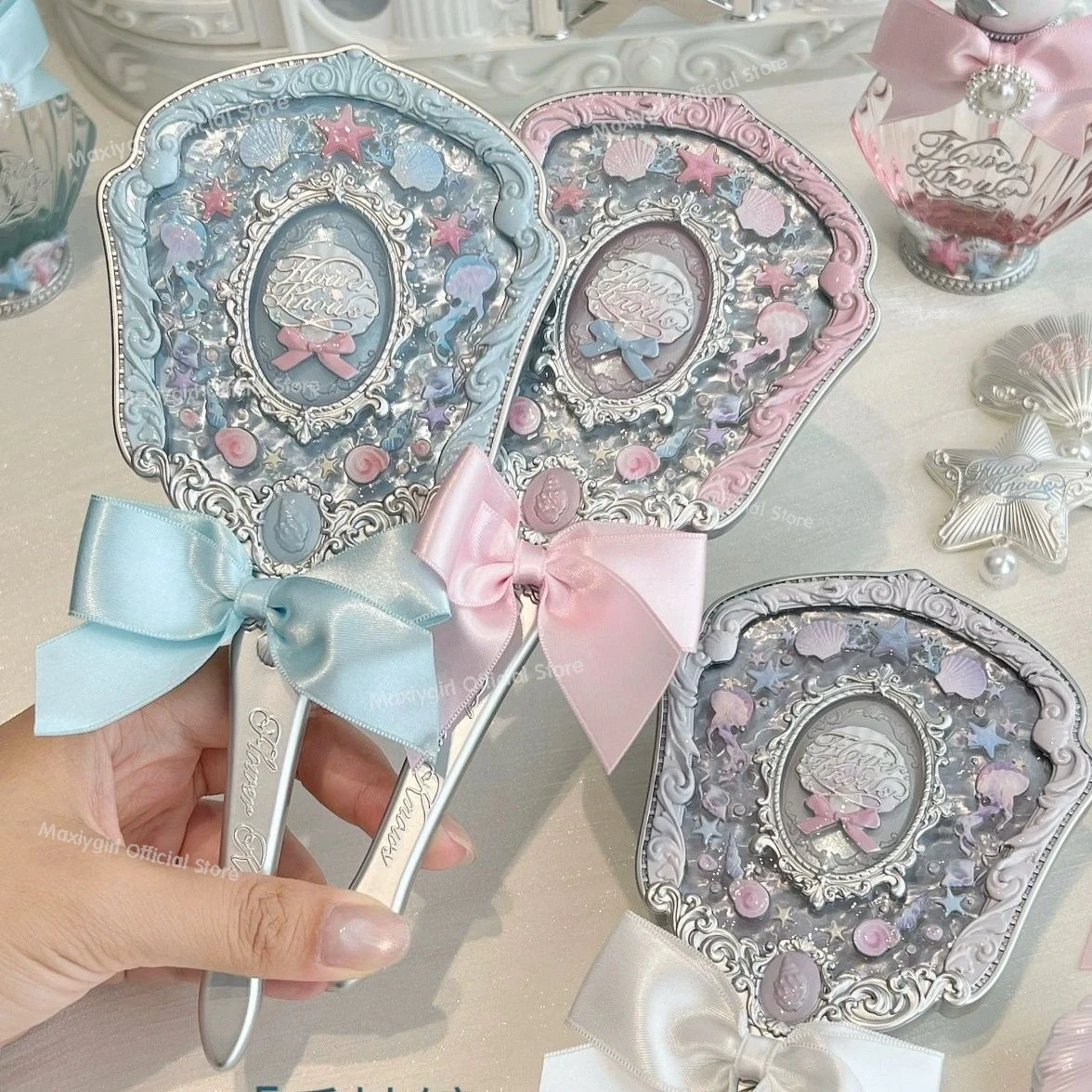 Flower Know Shell Jewel Series Handspiegel Handgehaltener Tisch-Make-up-Spiegel von Vanty
