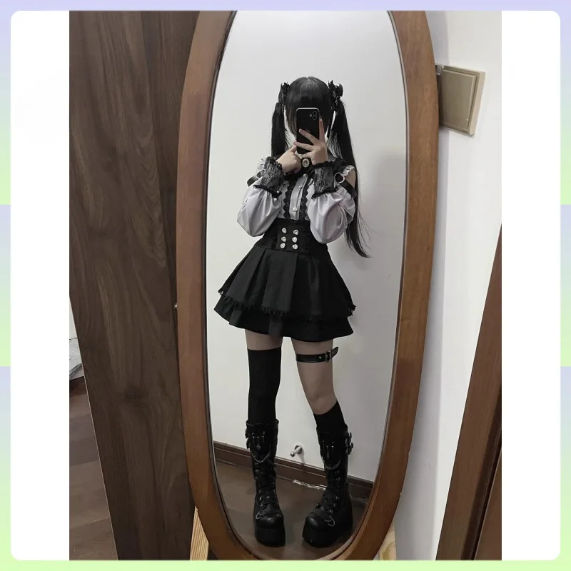 Jirai Kei コスプレ ゴシック ロリータ 恋人 ドレス セット 長袖 ブラウス プリーツ スカート 黒、白、赤 Ver ハロウィン パーティー用