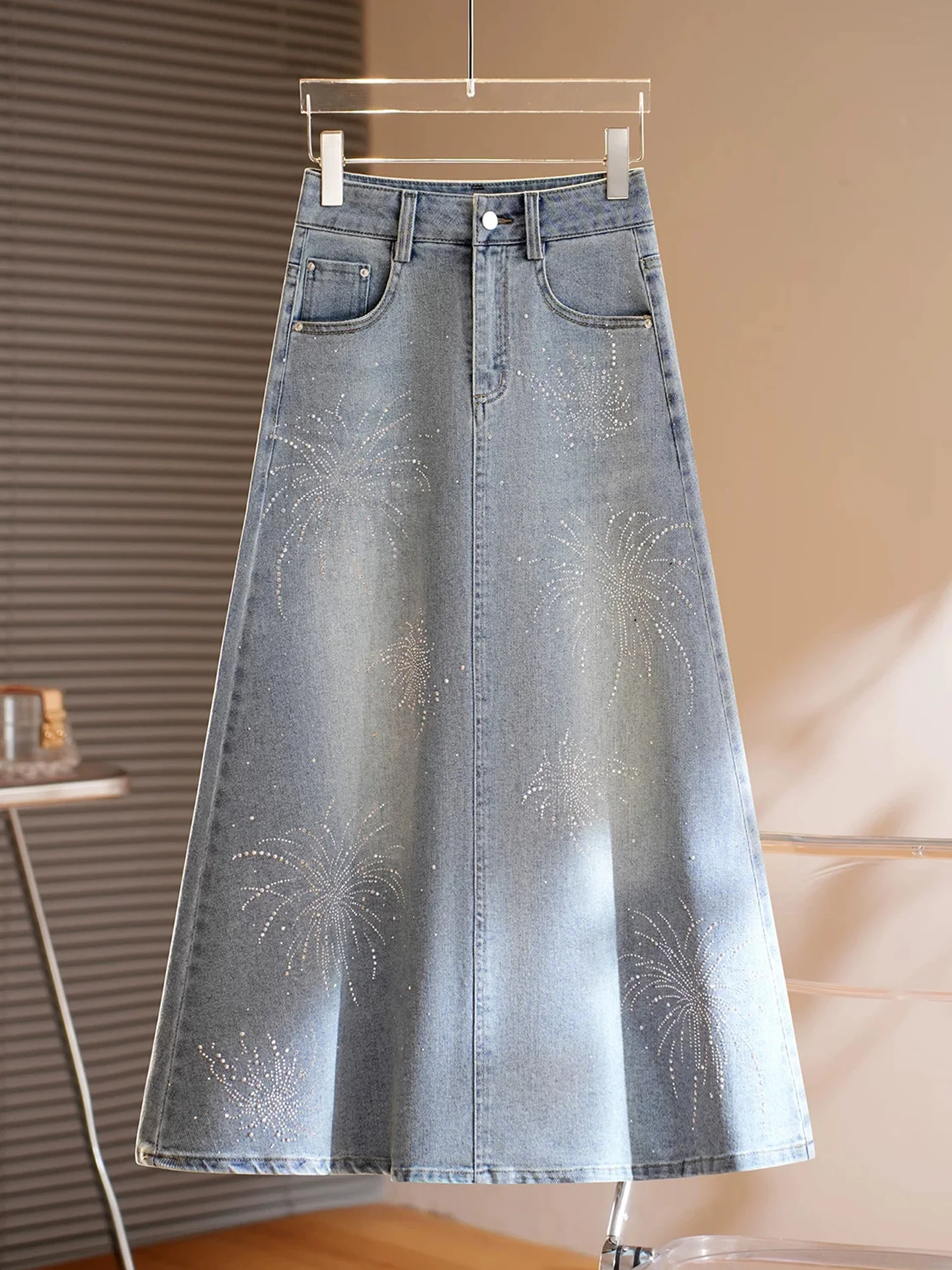 Large Size Rhinestone Denim Skirt Women New Spring/Summer 2026 High Waist A-Line Hip-Wrapped Skirt Versatile Mid-Length Skirt