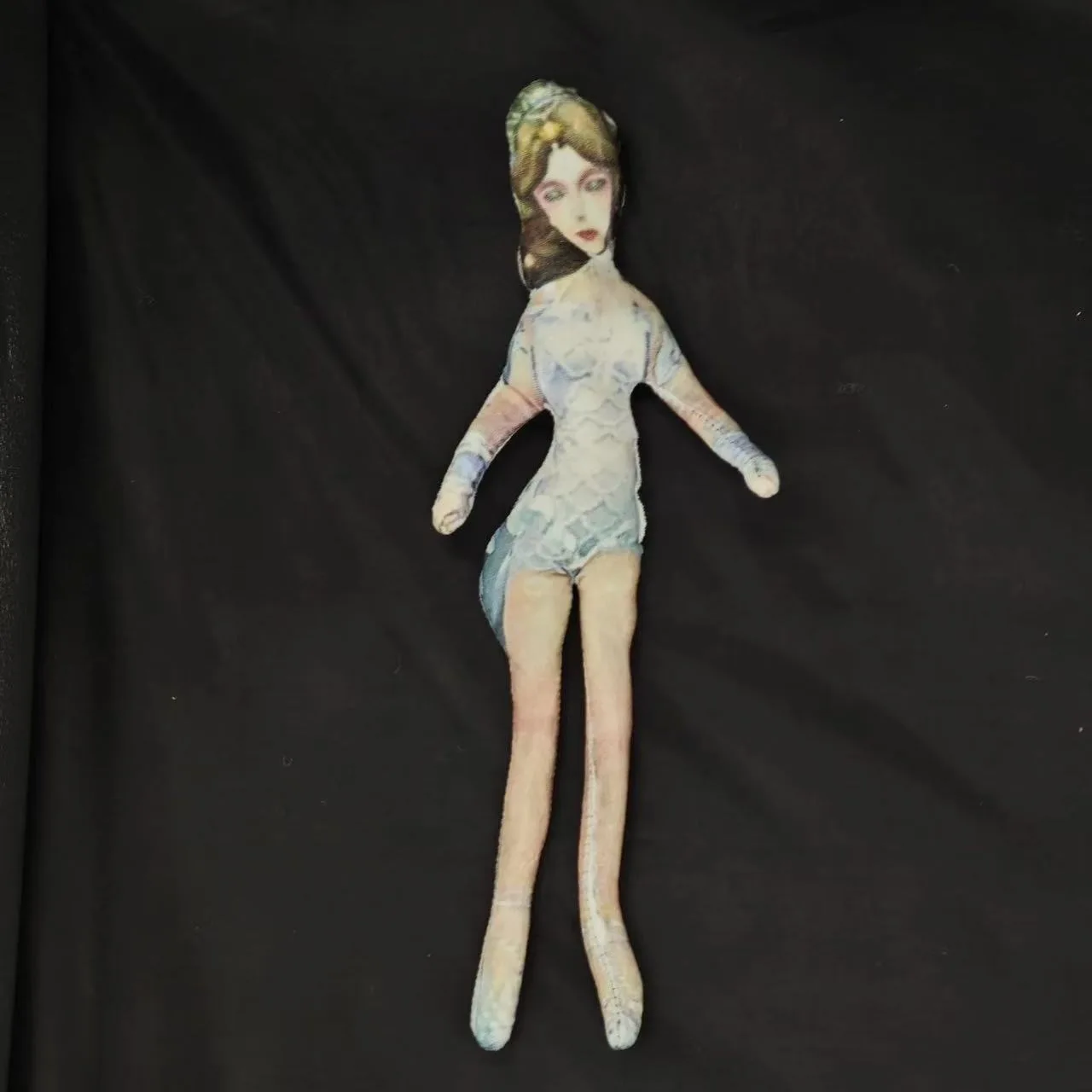 

Пятая личность, новый рыбак, косплей, абстрактный без белых границ, с железной проволокой, куклы-скелеты на руках и ногах