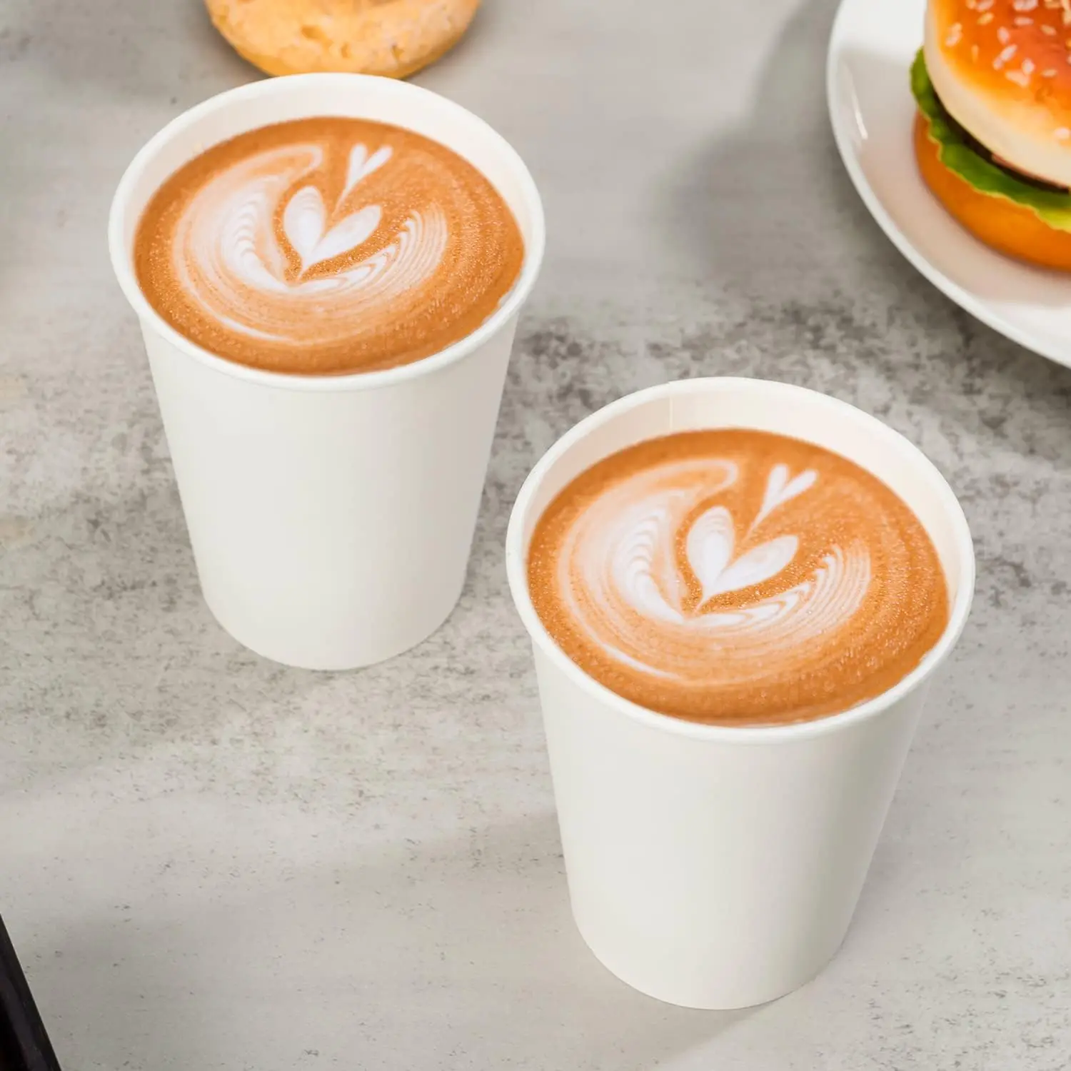 300er-Pack 12oz weiße Kaffeetassen. Verdickte Einwegbecher für Café, Bistro, Party- und Eventgebrauch.